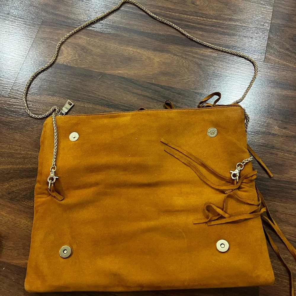 Boho Fringe Suede Tan/Brown Shoulder Bag with Gold Strap - Picture 5 of 11